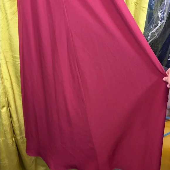 Jill Jill Stuart Lovely Duo Colorblock gown in hot Pink and Burgundy Size 4 $328 - Picture 9 of 10